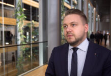 Europoseł PiS: Trump tak przyspiesza Amerykę, że my zostaniemy w tyle. Wszystko przez „kaganiec pseudoekologiczny”